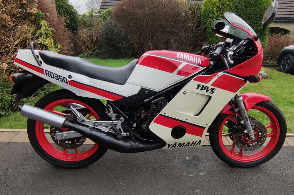 Lot 1991 Yamaha RD350LC