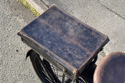 Lot c.1920s Raleigh 2¾HP Model 1