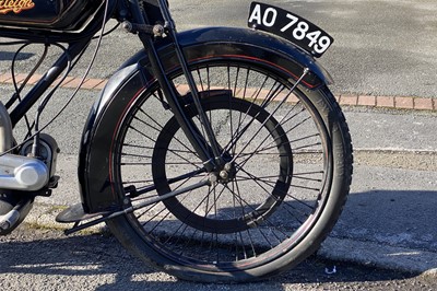 Lot c.1920s Raleigh 2¾HP Model 1