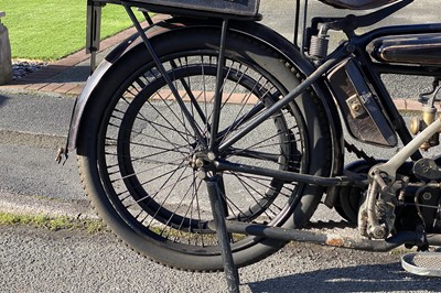 Lot c.1920s Raleigh 2¾HP Model 1