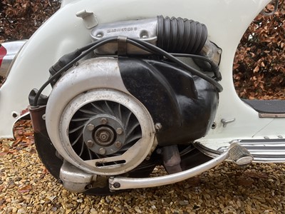 Lot 1965 Vespa SS180 Super Sport