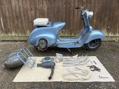 Lot 1953 Vespa Douglas Rod Model