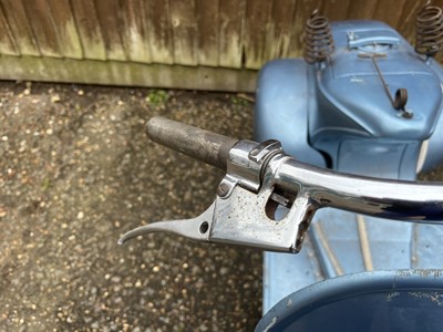 Lot 108 - 1953 Vespa Douglas Rod Model