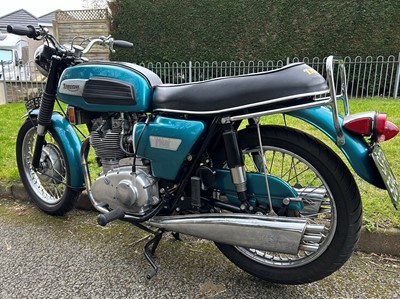 Lot 1970 Triumph T150T Trident