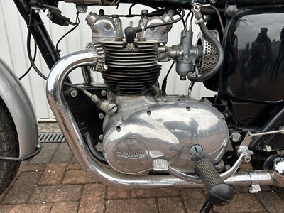 Lot 402 - 1968 Triumph T100S