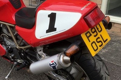 Lot 323 - 1996 Ducati 900 Superlight