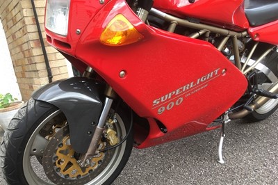 Lot 1996 Ducati 900 Superlight