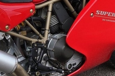 Lot 1996 Ducati 900 Superlight