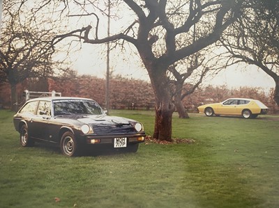 Lot 1976 Jensen GT