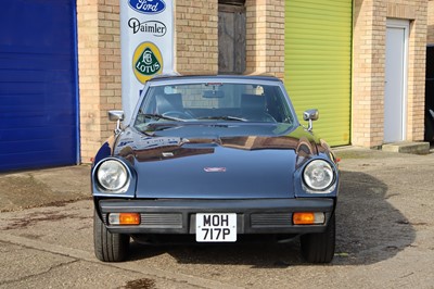 Lot 1976 Jensen GT