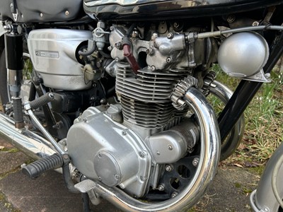 Lot 1966 Honda CB450