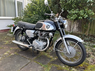 Lot 1966 Honda CB450