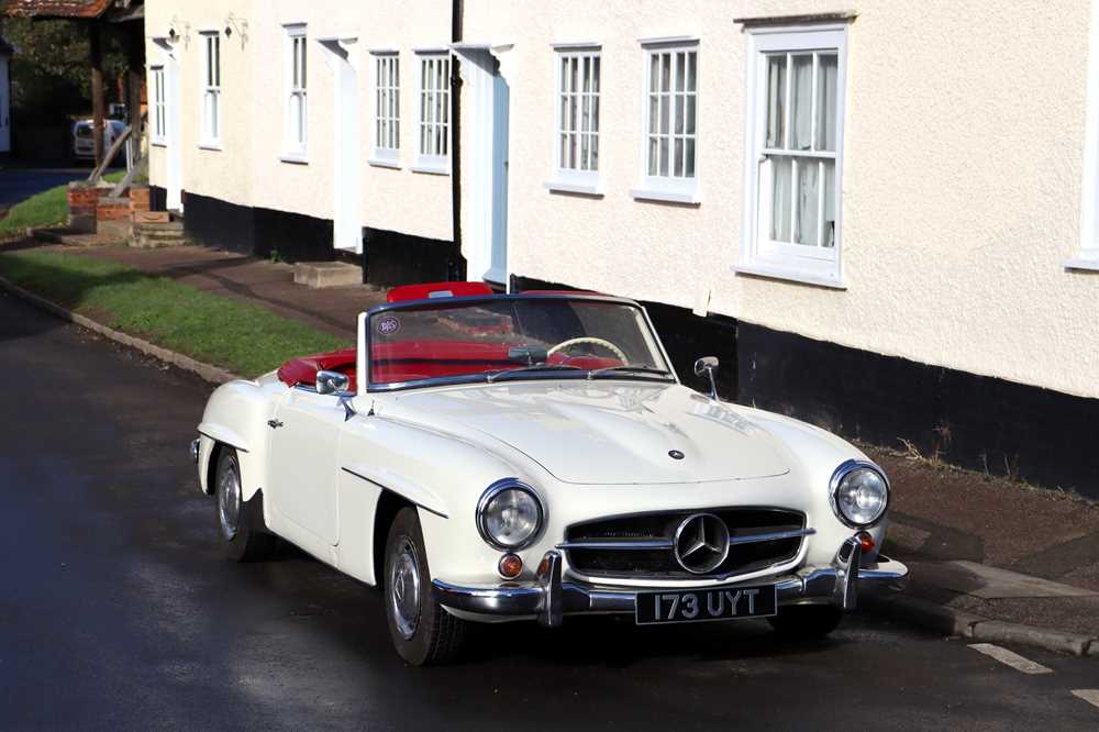 Lot 1961 Mercedes-Benz 190 SL