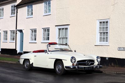 Lot 1961 Mercedes-Benz 190 SL