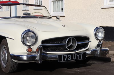 Lot 1961 Mercedes-Benz 190 SL