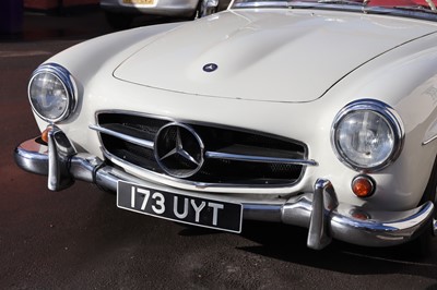 Lot 1961 Mercedes-Benz 190 SL