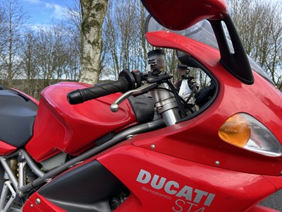 Lot 2001 Ducati ST4