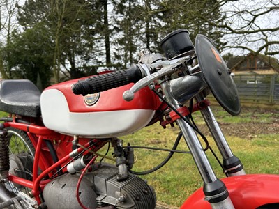 Lot 302 - 1960 Benelli 175cc