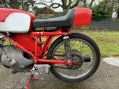 Lot 302 - 1960 Benelli 175cc