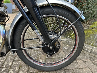 Lot 1950 Vincent Comet