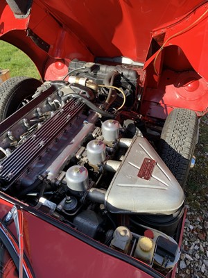 Lot 1970 Jaguar E-Type 4.2 2+2