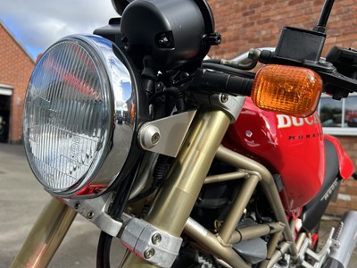 Lot 1996 Ducati Monster