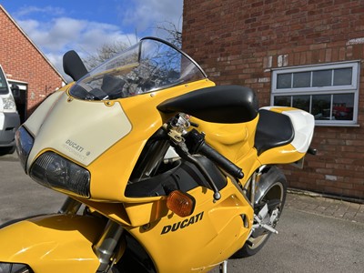 Lot 1998 Ducati 748 SPS