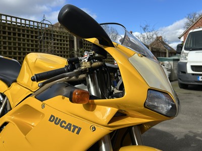 Lot 1998 Ducati 748 SPS