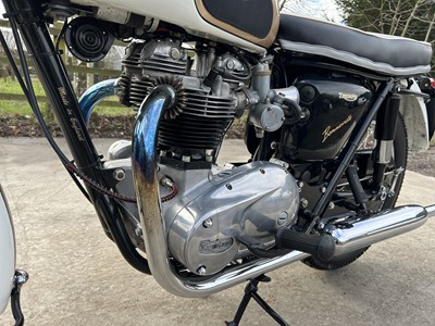 Lot 250 - 1964 Triumph Bonneville T120R