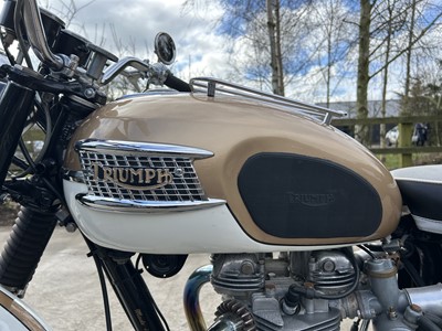 Lot 250 - 1964 Triumph Bonneville T120R