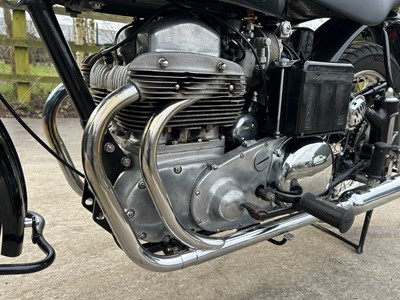 Lot 251 - 1954 Ariel Square Four Mk2