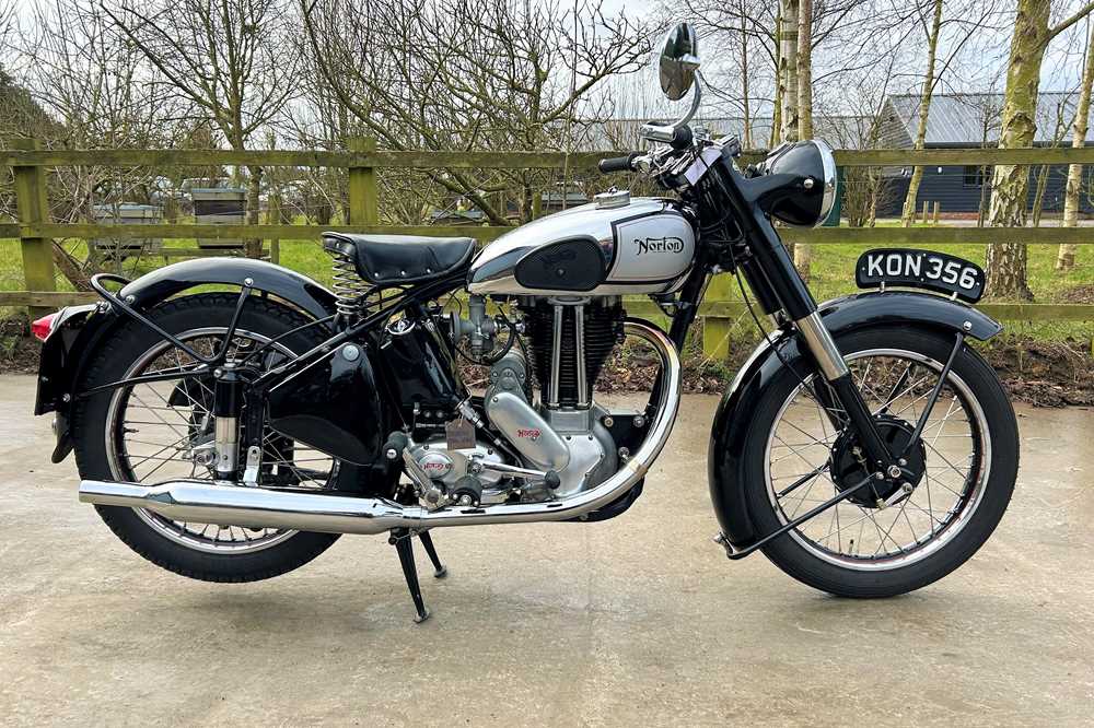 Lot 252 - 1950 Norton ES2