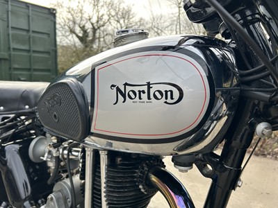 Lot 252 - 1950 Norton ES2