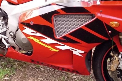 Lot 358 - 2000 Honda SP1