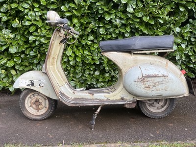 Lot 1956 Vespa Douglas 42L2