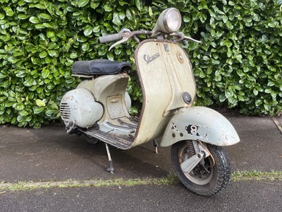 Lot 1956 Vespa Douglas 42L2