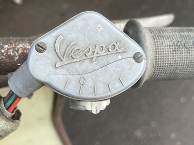 Lot 1956 Vespa Douglas 42L2