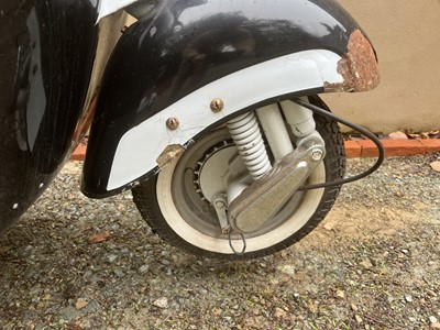 Lot 1961 Vespa VBB1