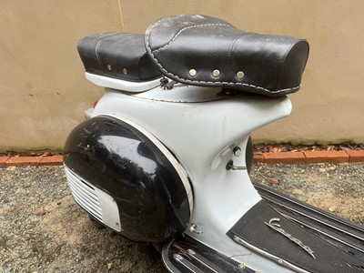 Lot 1961 Vespa VBB1