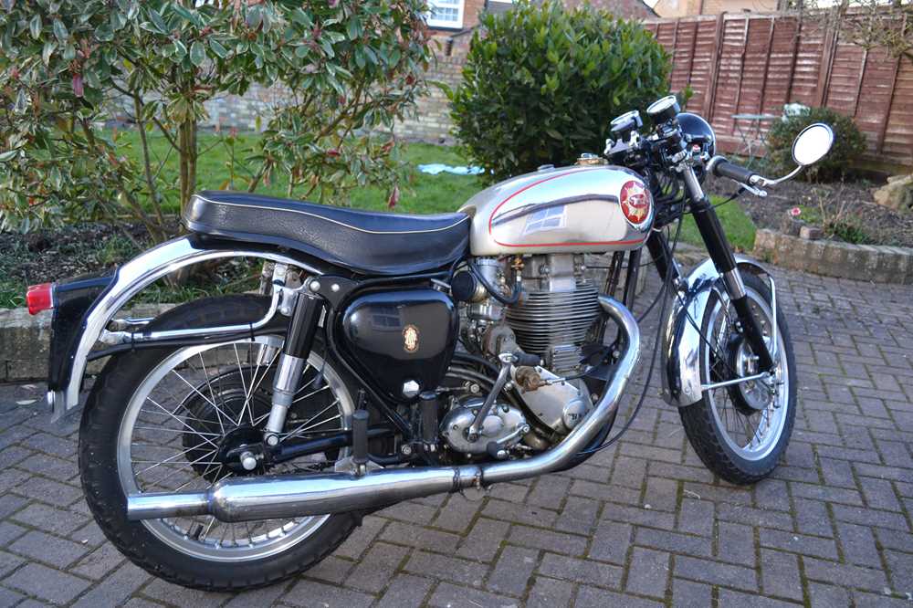 Lot 1961 BSA Gold Star DBD34