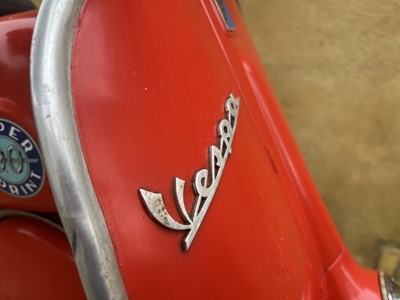 Lot 132 - 1966 Vespa (Douglas) SS90 Super Sprint