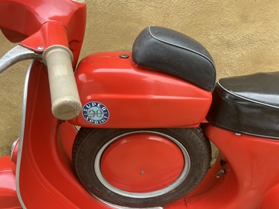 Lot 132 - 1966 Vespa (Douglas) SS90 Super Sprint