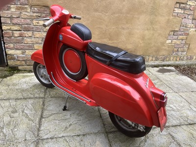 Lot 132 - 1966 Vespa (Douglas) SS90 Super Sprint