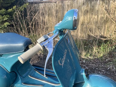 Lot 1957 Vespa Douglas 92L2