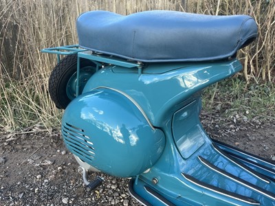 Lot 1957 Vespa Douglas 92L2