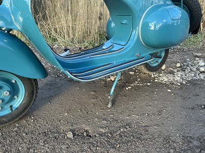 Lot 145 - 1958 Vespa Douglas 92L2