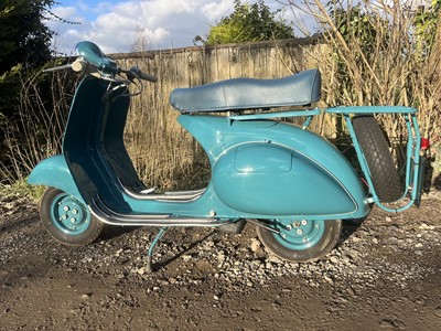 Lot 1957 Vespa Douglas 92L2