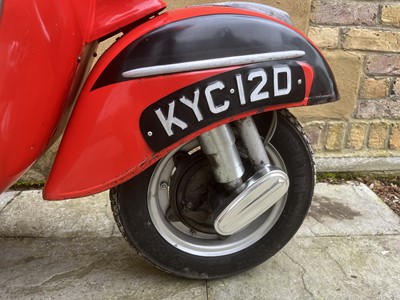 Lot 1966 Vespa SS180 Super Sport