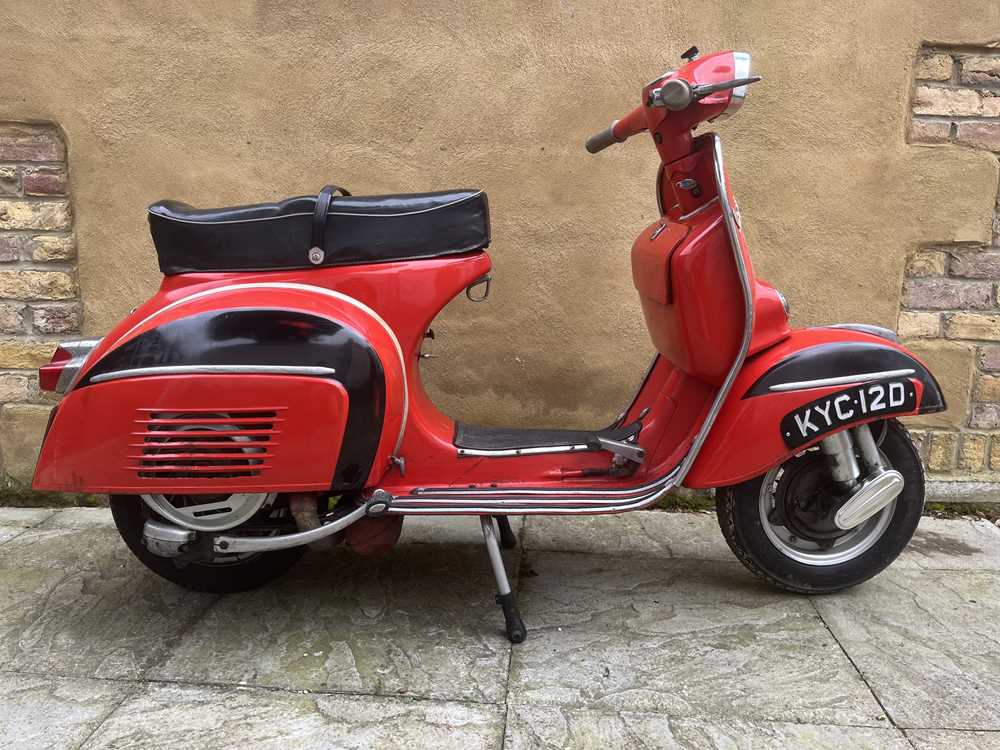 Lot 121 - 1966 Vespa SS180 Super Sport