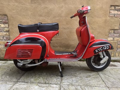 Lot 1966 Vespa SS180 Super Sport